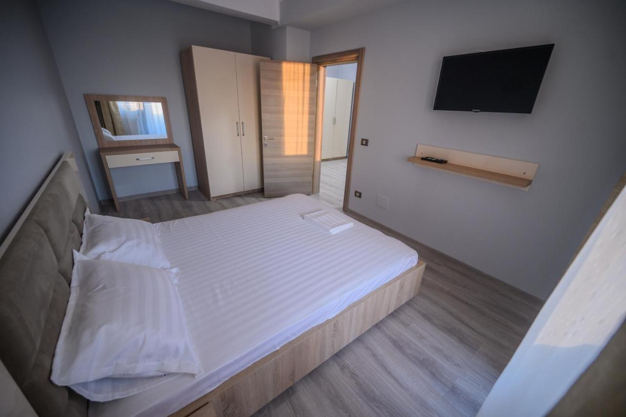 Wida Apartaments Mamaia Nord Năvodari Exteriör bild